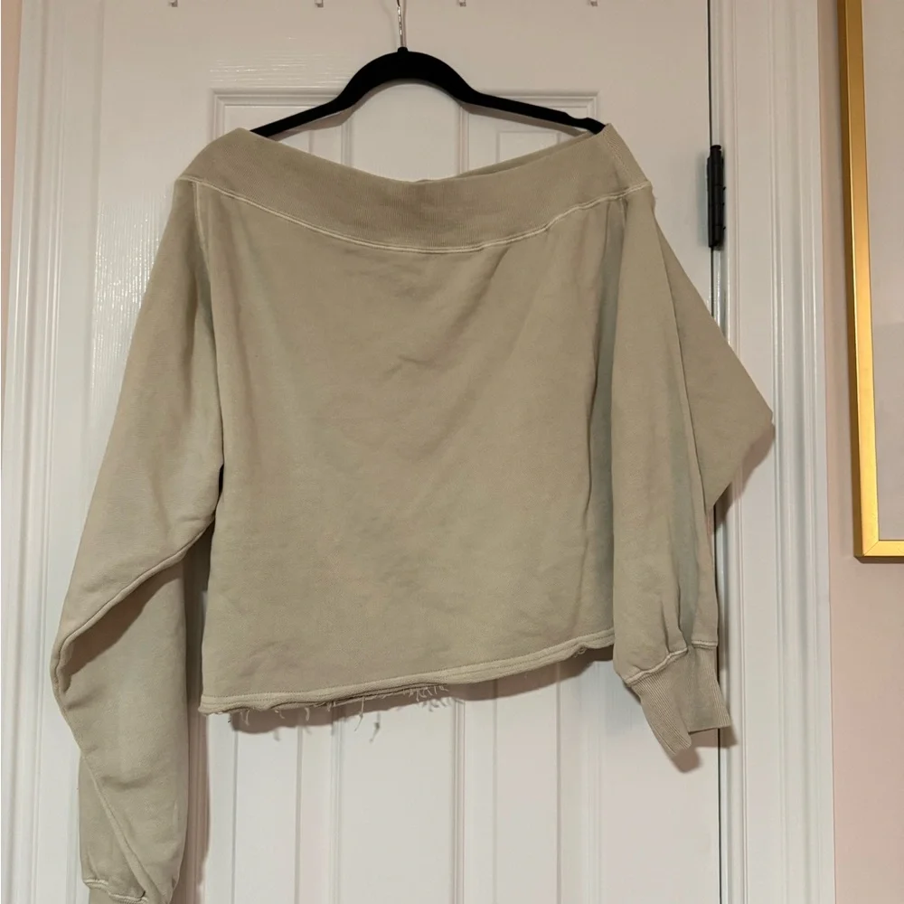 We The Free Cream/Light Green Off-Shoulder Top - Picture 1 of 2